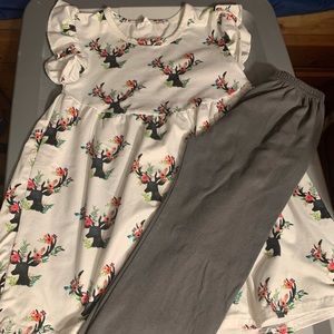 Girls two piece outfit size 6-7T